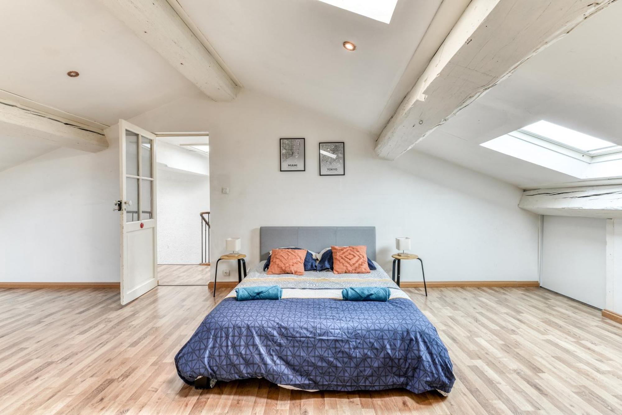 Le Marty - Wifi - Central - Climatison - Parking Gratuit Carcassonne Bagian luar foto