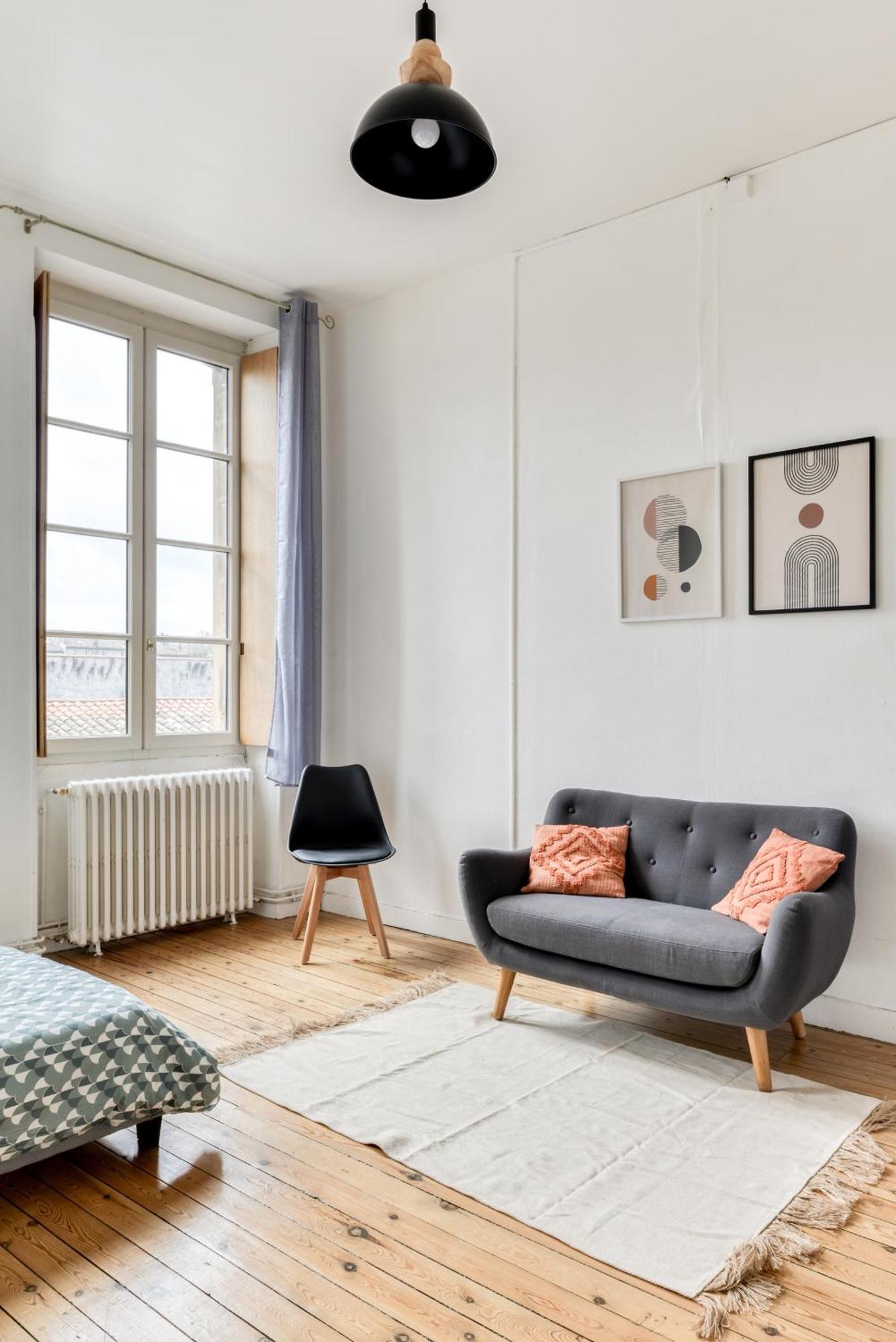 Le Marty - Wifi - Central - Climatison - Parking Gratuit Carcassonne Bagian luar foto